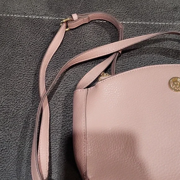 Anne Klein Purse - Picture 3 of 13